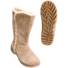 bota quechua feminina neve