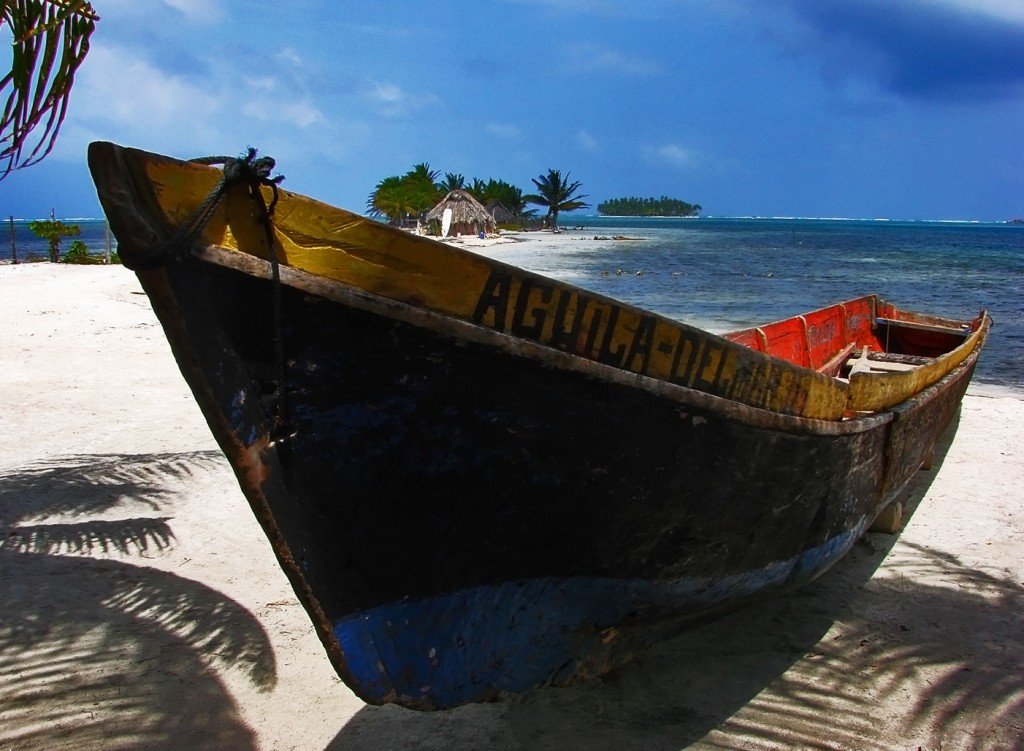Embarcação típica
