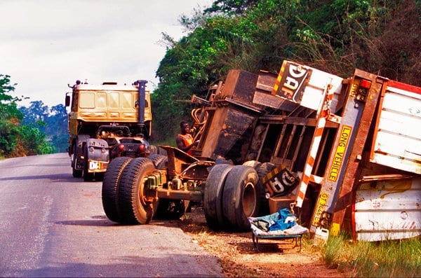 acidentecaminhaogana_oms Acidente de caminhão em Gana / Foto: Divulgação OMS