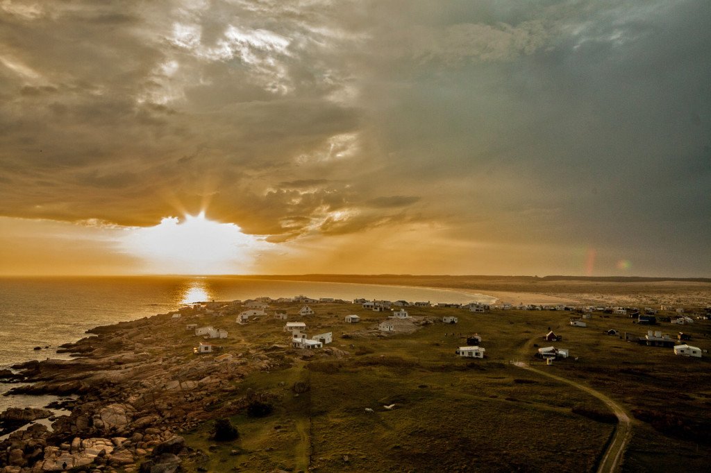 Vista do pôr-do-sol a partir do Farol de Cabo Polonio - Foto: Silnei L. Andrade
