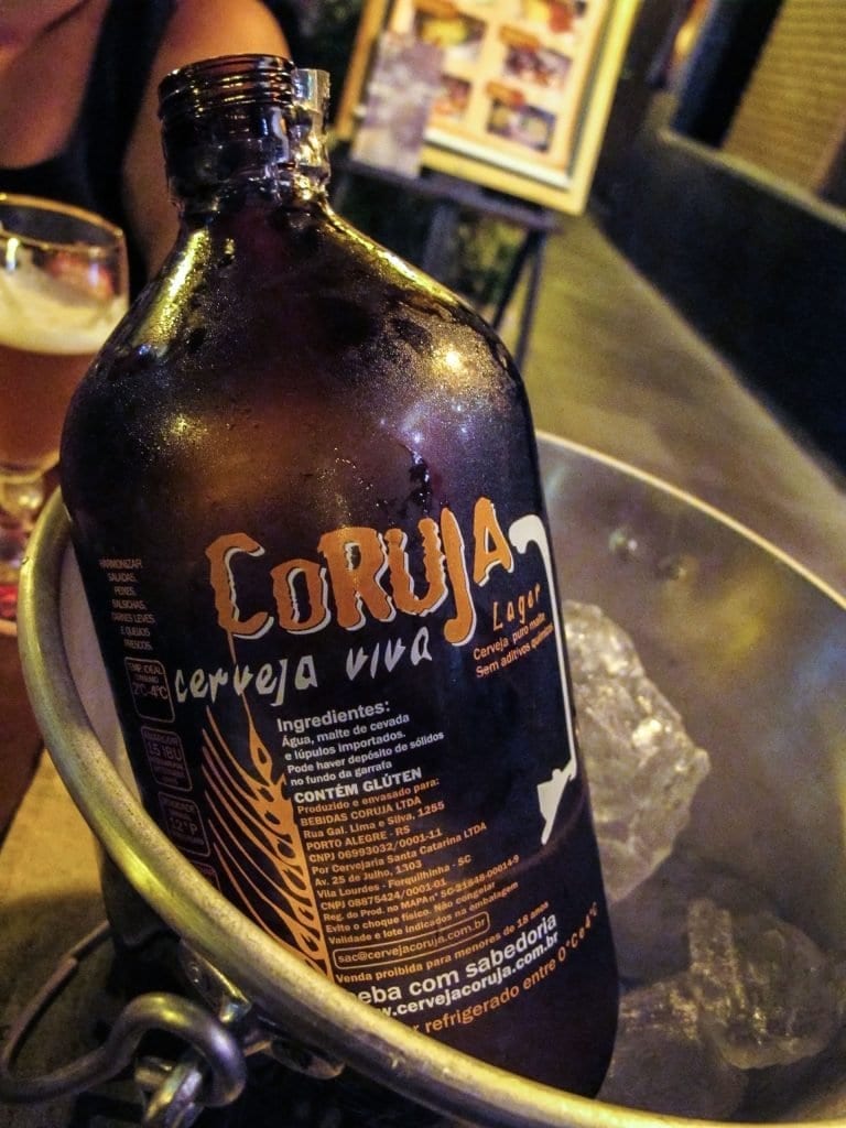 Cerveja Coruja . Embalagem originalíssima | Foto: Silnei L Andrade / Mochila Brasil