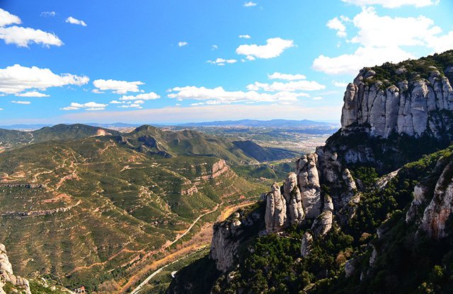 Trilhas na Espanha - Há várias trilhas na região da Monserrat | Foto: Valéria Deda Perli