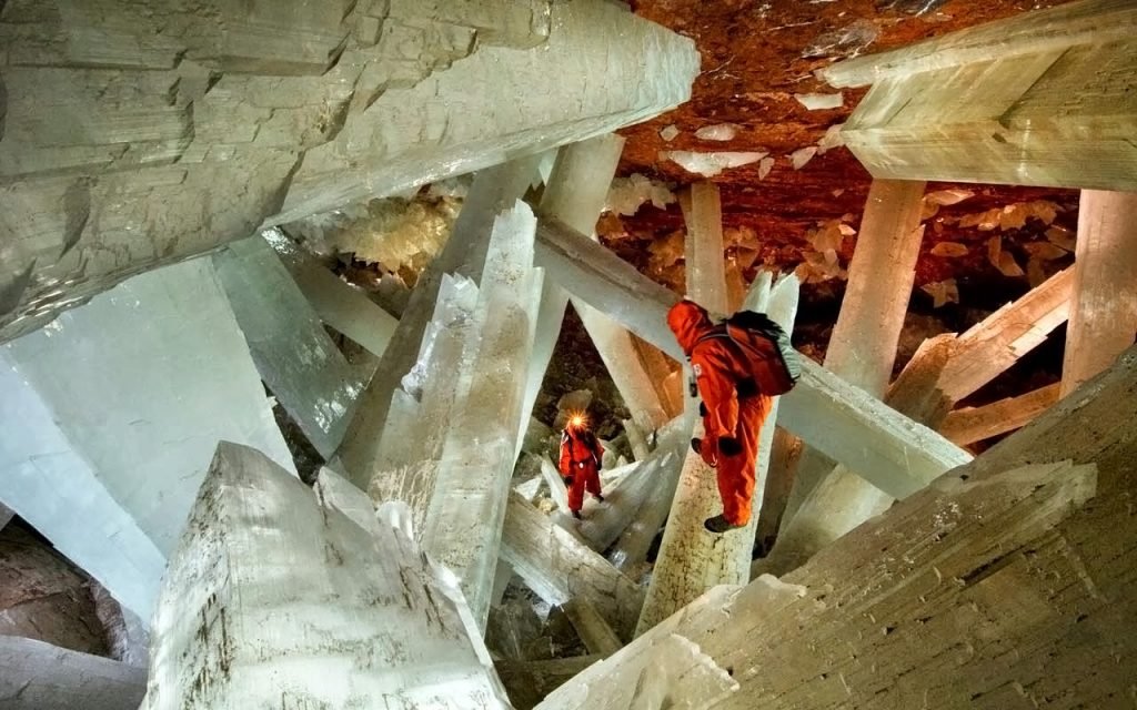 Cueva de los Cristales Gigantes 