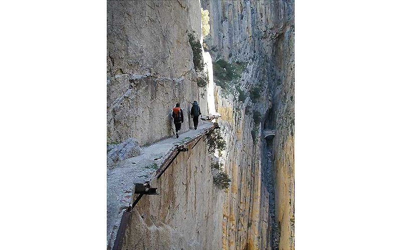 Trecho antes da restauração | Foto: Caminitodelrey.info