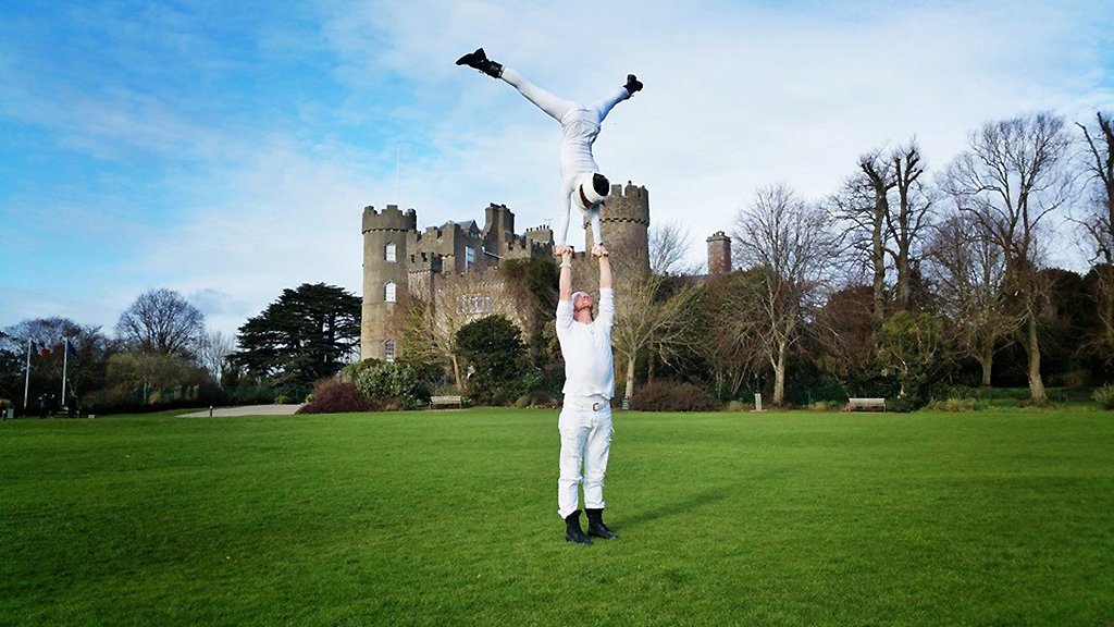 Em outro ponto da Irlanda | Foto: Cheetah Platt e Rhiann Woodyard