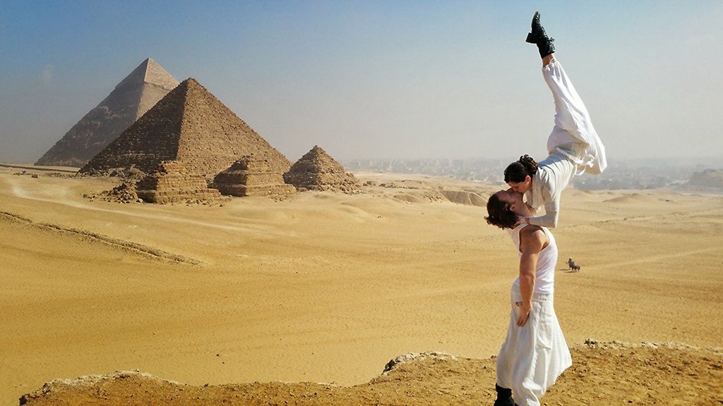 Casal no Egito | Foto: Cheetah Platt e Rhiann Woodyard