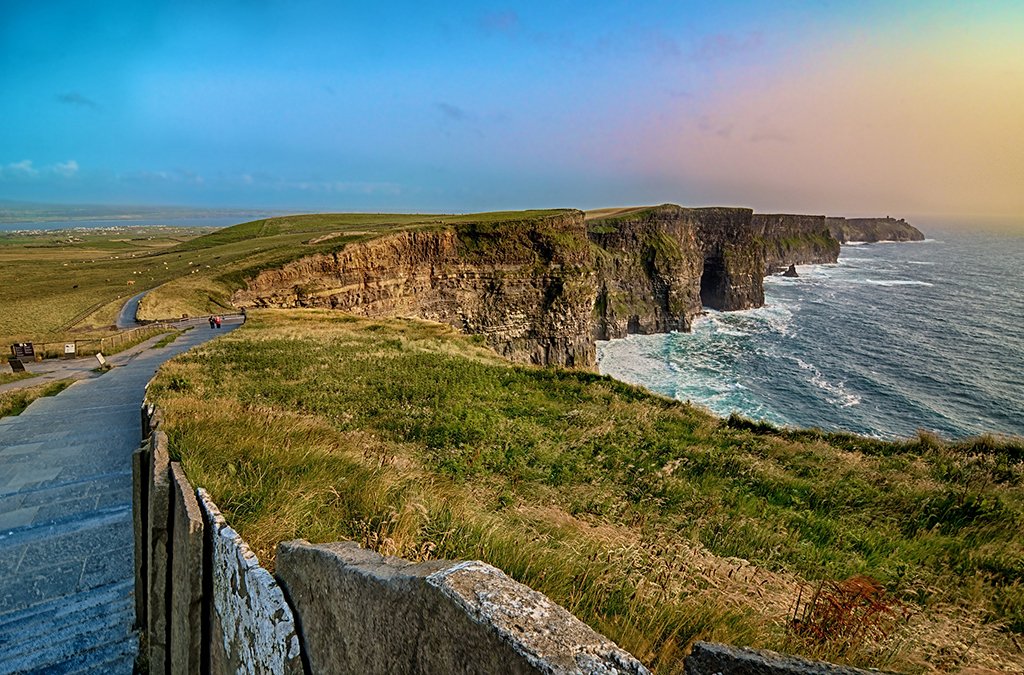 Falésias de Moher (Cliffs of Moher) | Foto: Dennis Wilkinson.