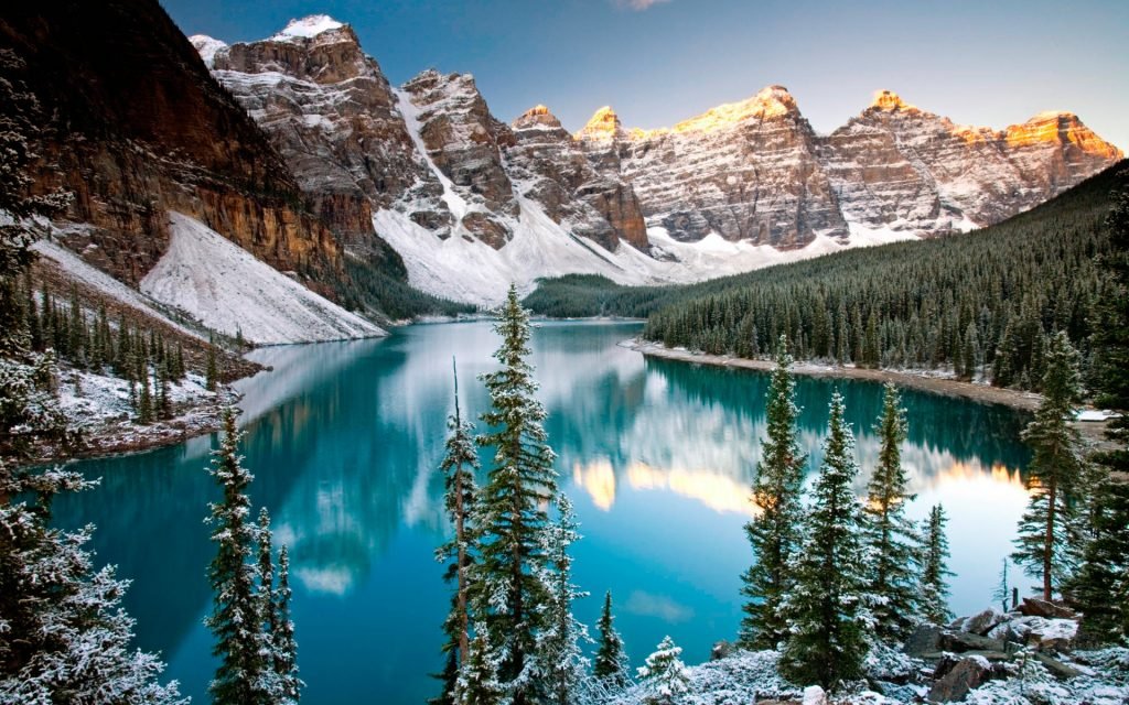  Inverno no lago Moraine no Parque Nacional Banff em Alberta, Canadá - Foto: Kristen Hopf