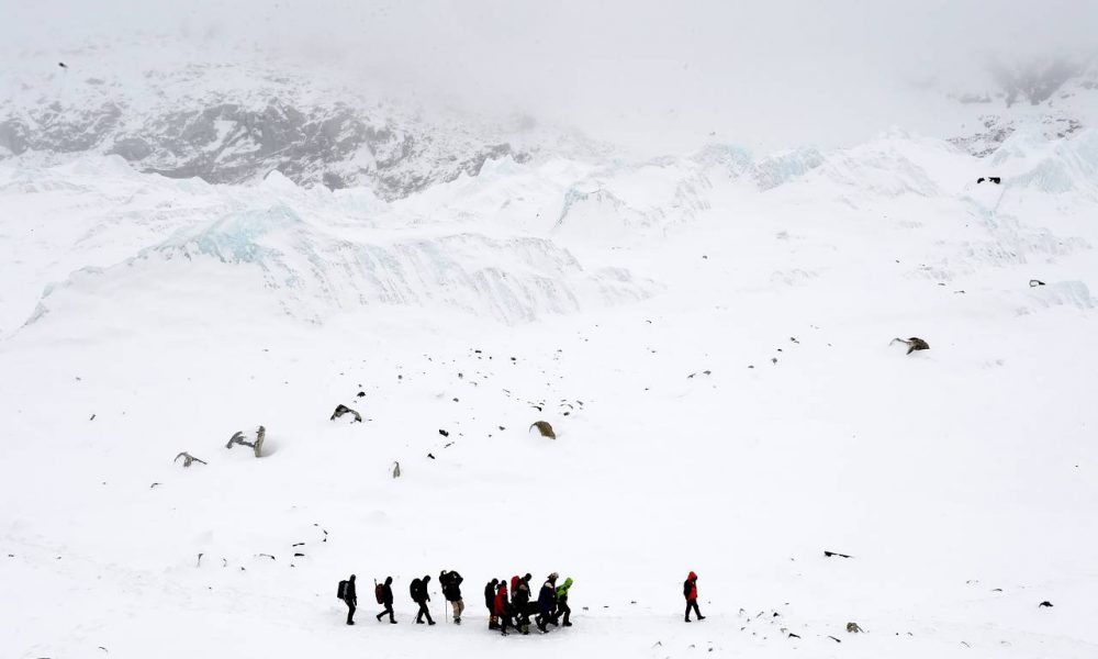 BN IC056 0425ev M 20150426033929