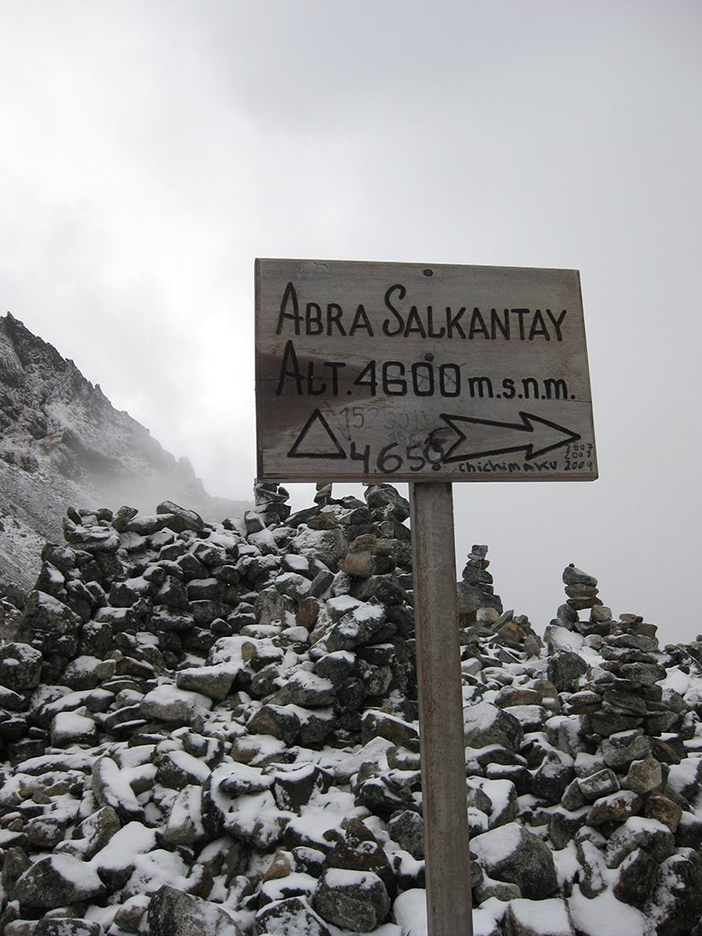 Placa em trecho da Trilha Salkantay | Foto: Megan Hess.