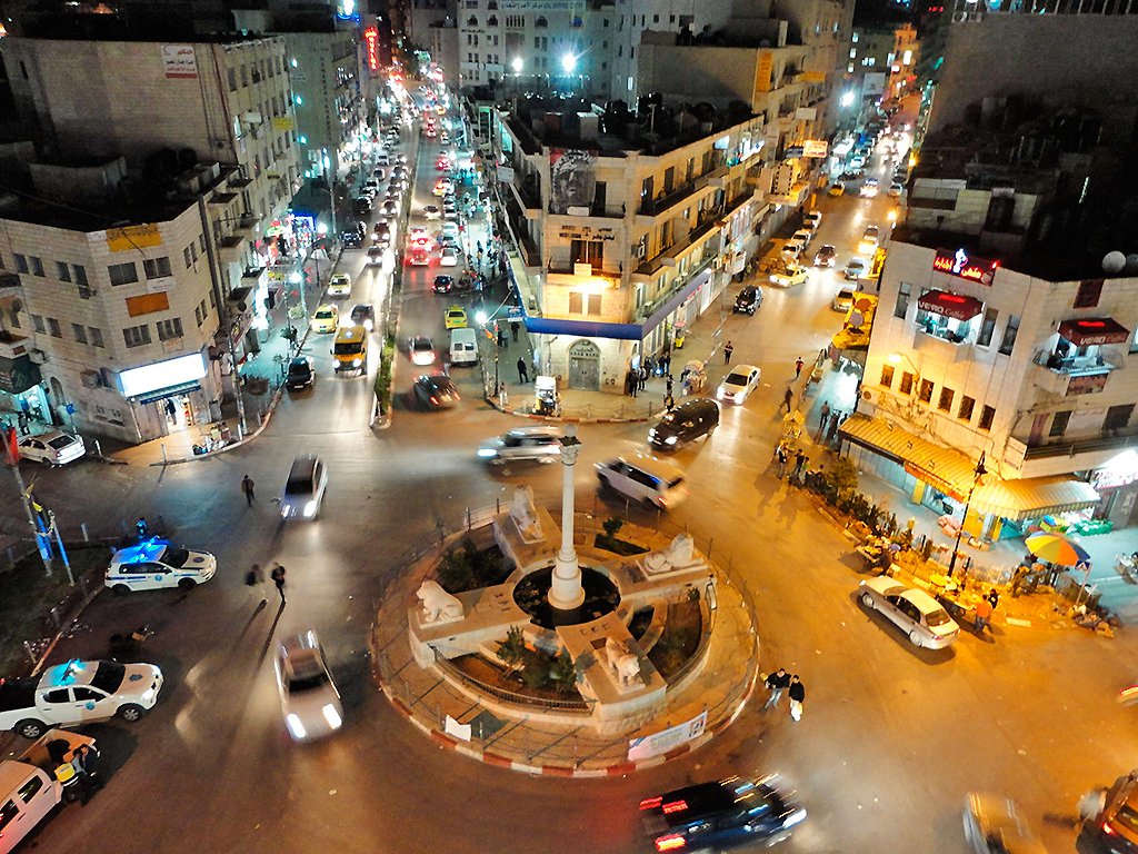 Área de Ramallah à noite | Foto: Heinrich Böll Foundation Palestine & Jordan.