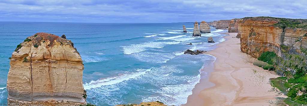 As colunas de arenito são um dos cartões postais do país e cenário da Great Ocean Road | Foto: Hadi Zaher.