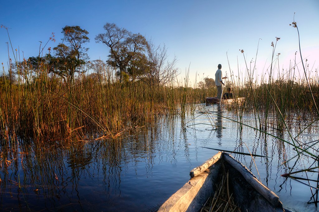 Passeio de barco no Delta do Okavango, em Botsuana, país número 1 na seleção | Foto: PlusONE/Shutterstock