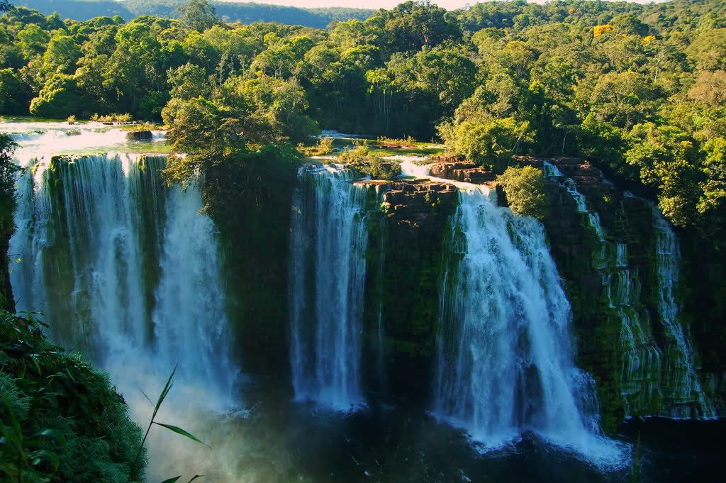 Cachoeira Frederico Ahlfeld - Foto: periodicolaregion.com