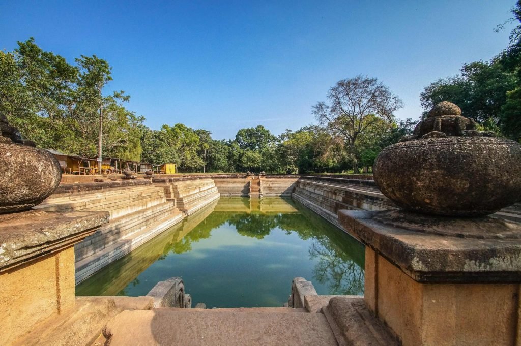 Ruínas de Anuradhapura - Foto: http://albinger.me/