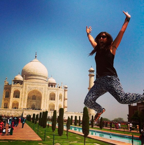 Katy visitou um dos monumentos ícones de Índia, o Taj Mahal | Foto: Reprodução Instagram.