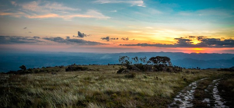 Plano é fazer mapas/álbum para outros 3 roteiros. Na imagem, área da Serra do Ouro Branco | Foto: Divulgação CircuitodoOuro.tur.br