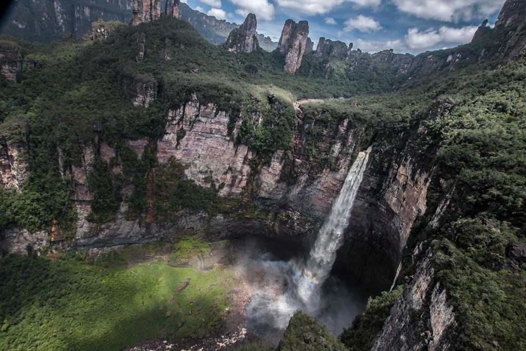 cavernasmontesvenezuela