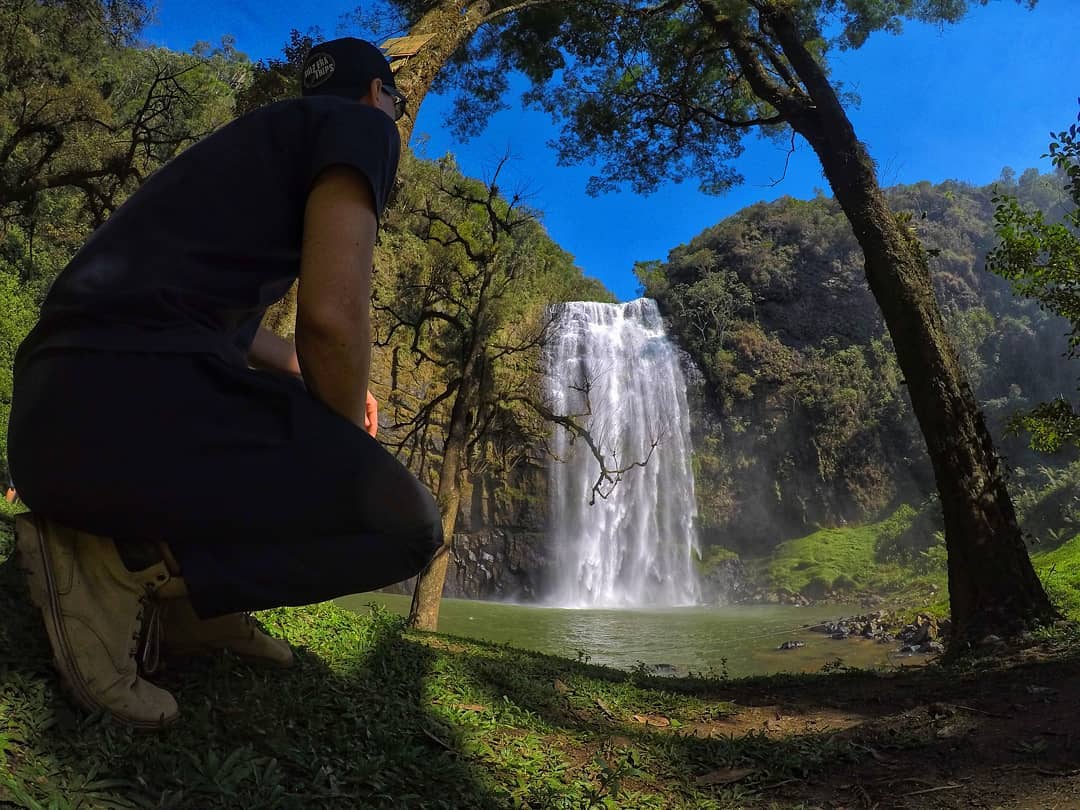 9 destinos pouco conhecidos do Paraná 6 Salto Santa Rosa - Foto @guizeratrips