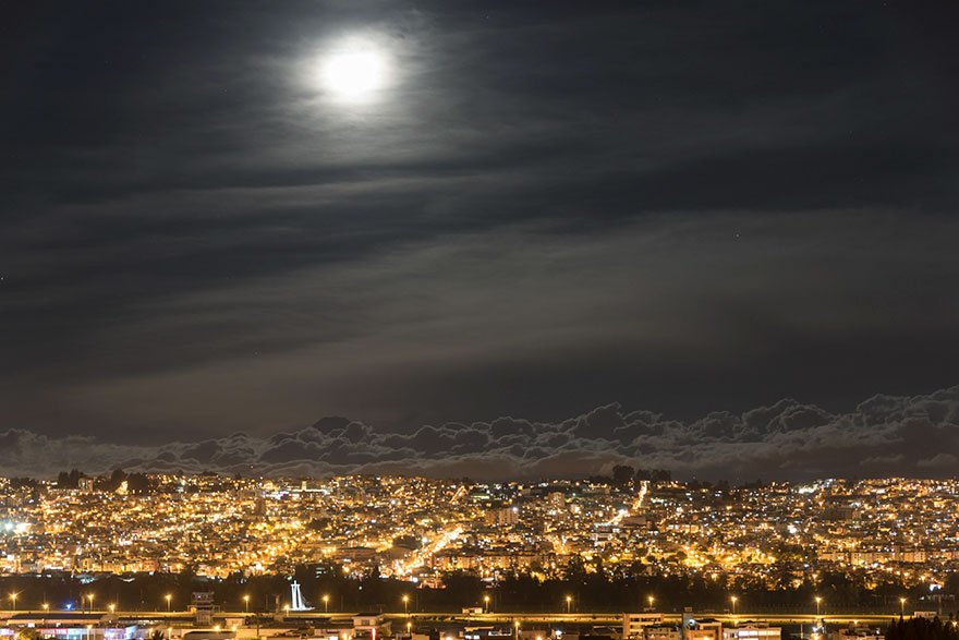 pilot clouds lightning night skies santiago borja lopez 11 591954c57d980 880