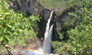 Vista do Mirante para a maior cachoeira dos Saltos do Rio Preto, Chapada dos Veadeiros