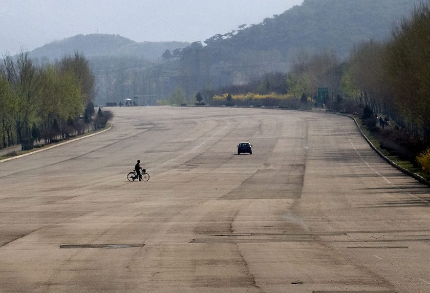 4927 5979c79967d1d 880