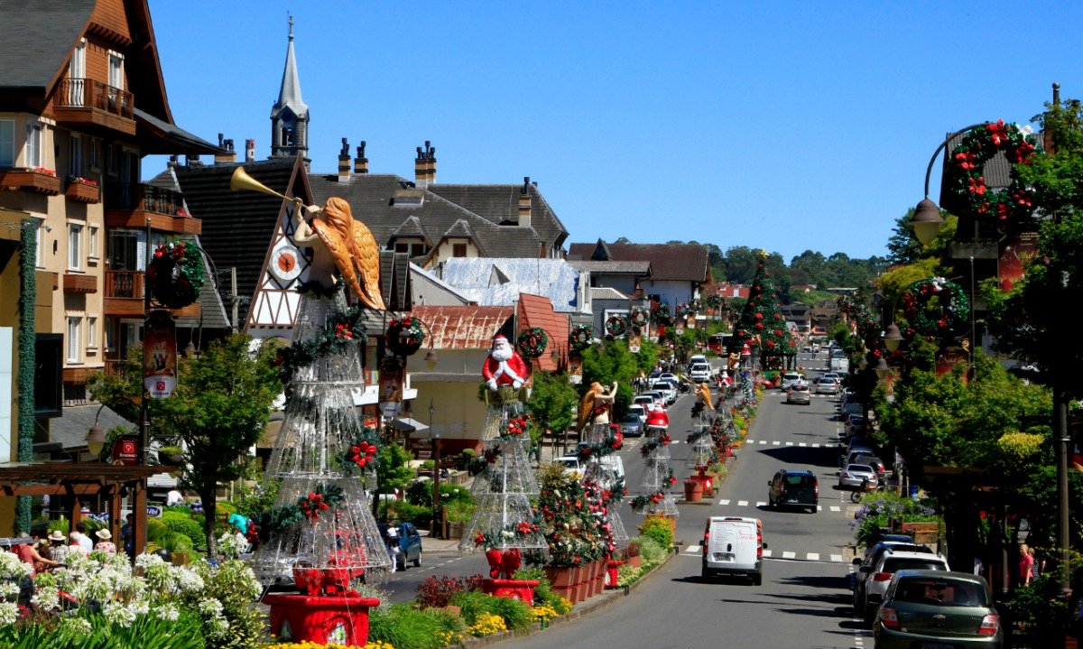 gramado natal luz cidade decorada