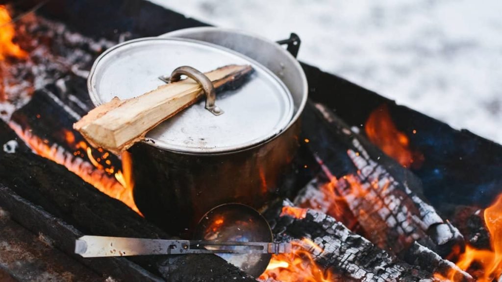 things you need to cook while camping h