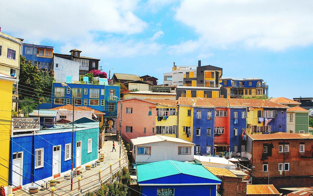 valparaiso loic mermilliod unsplash