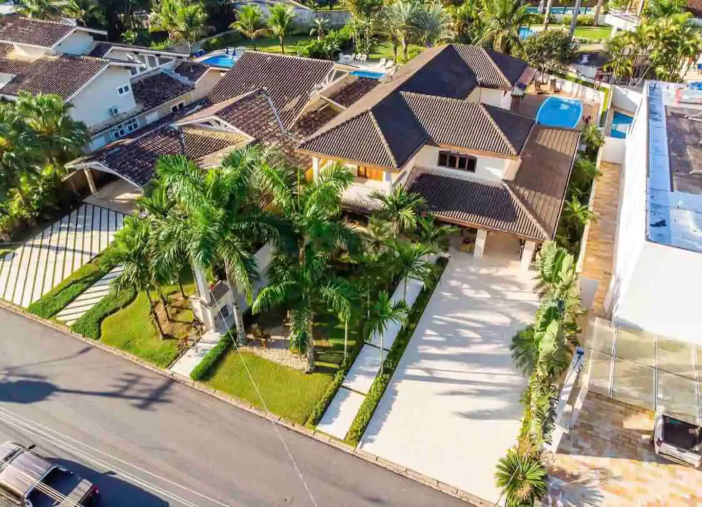 Airbnb em Caraguatatuba - Casa Condomínio Costa Verde Tabatinga