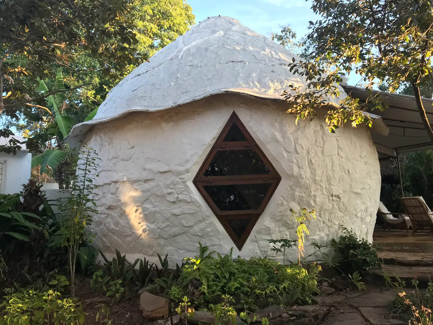 Glampings, tendas e domos: 10 incríveis opções Brasil afora 8 SkyDome - Cúpula Única c/ Iluminação Natural - Airbnb