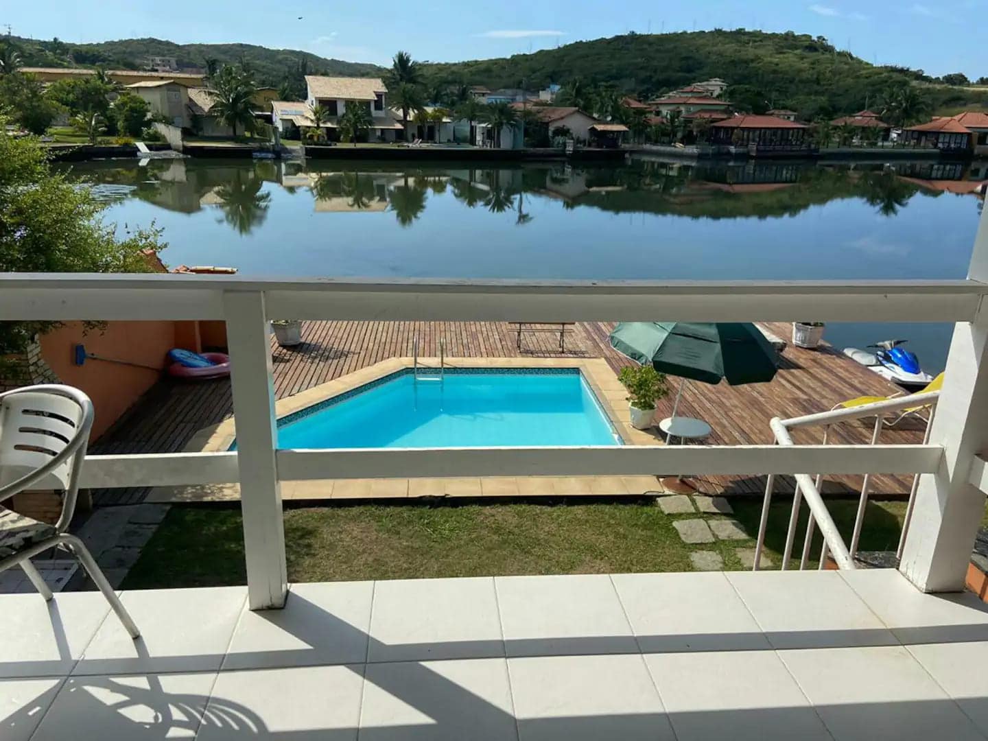 Airbnb em cabo frio - Apê com vista para o canal