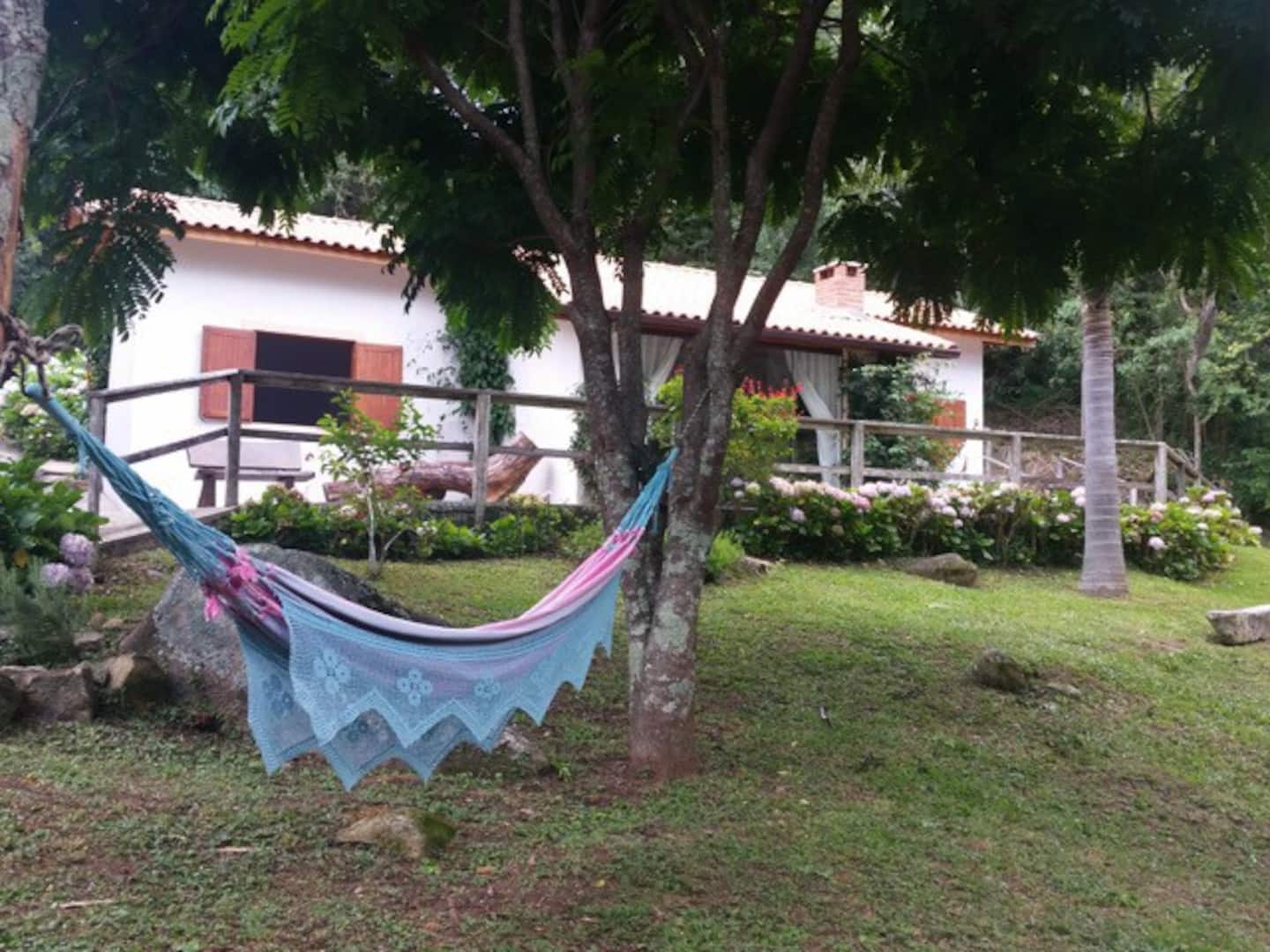 Airbnb Teresópolis: 10 casas que são convite para quem ama a natureza 1 3760c677 1a4a 4c29 9738 6b9820881d1d