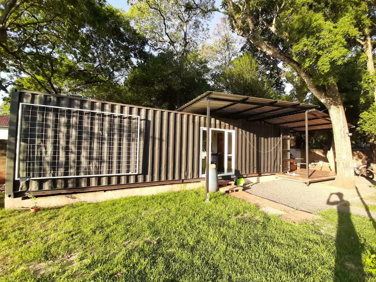 Airbnb em Foz do Iguaçu: 10 opções com o melhor custo-benefício 10 Airbnb em Foz do Iguaçu - Casa Container em Foz do Iguaçu - Container Charm