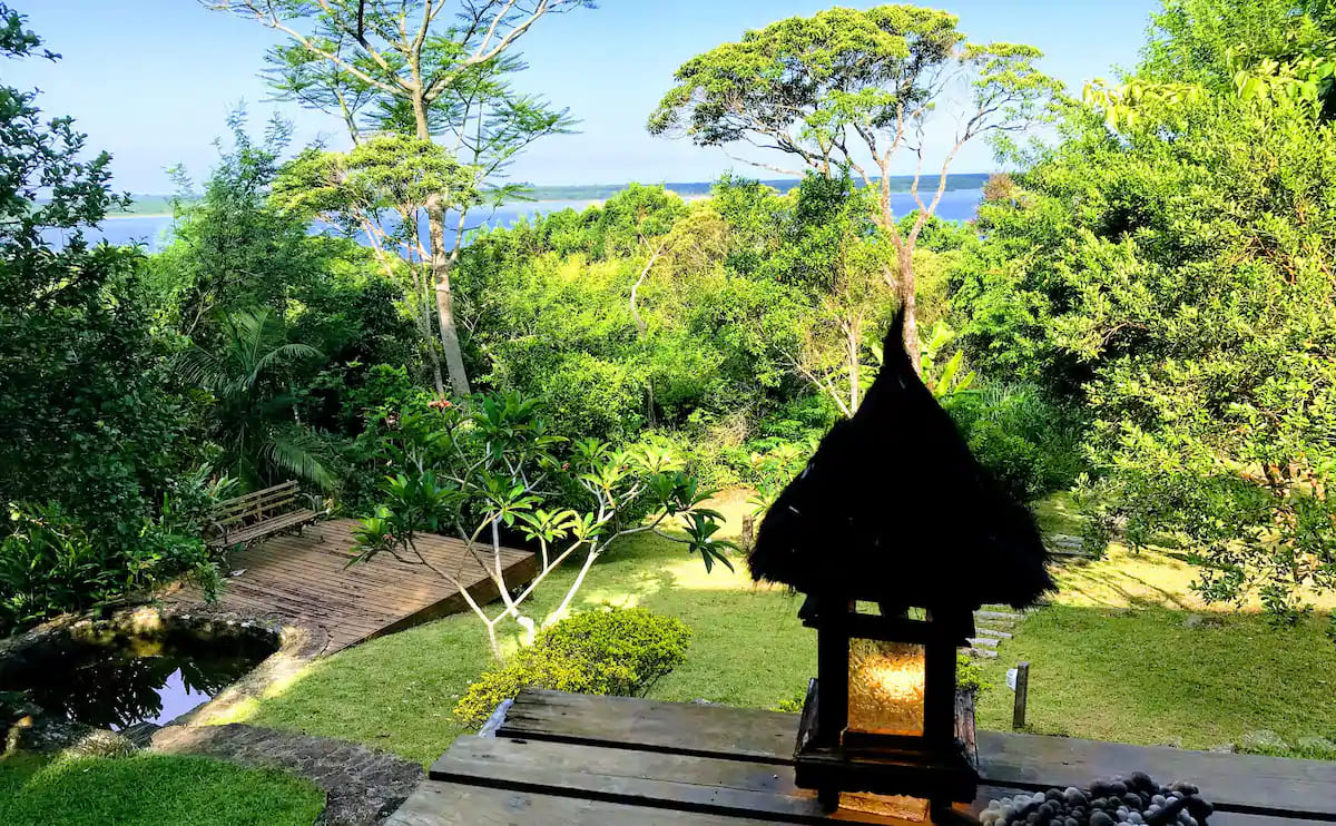 Airbnb em Florianópolis - 10 casas para relaxar perto da natureza 7 Airbnb em Florianópolis - Aluguel de Temporada em Costa da Lagoa