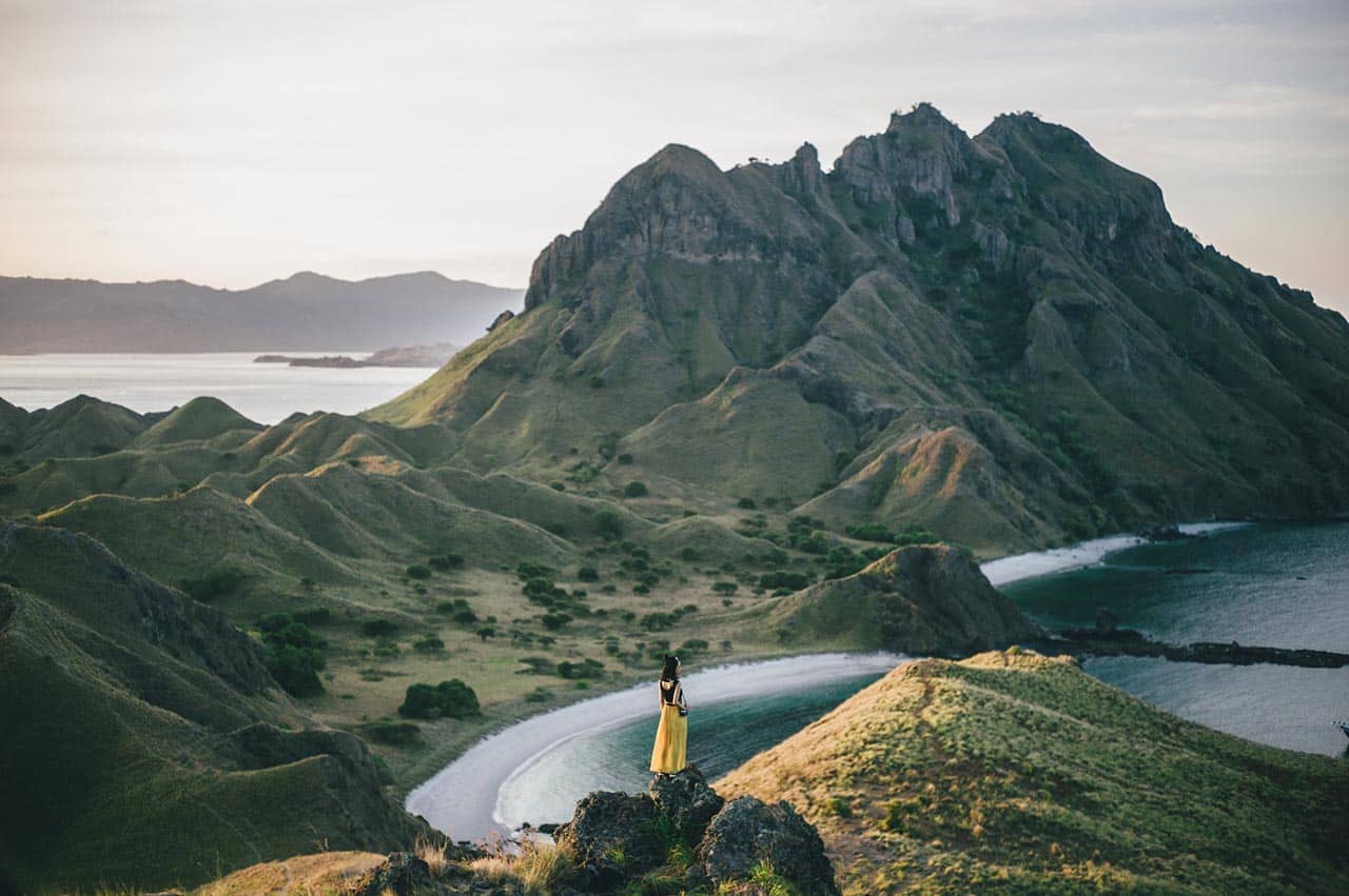 Seguro Viagem indonésia - Na imagem em destaque, Padar Island, Indonesia - Foto de Killian Pham / Unsplash