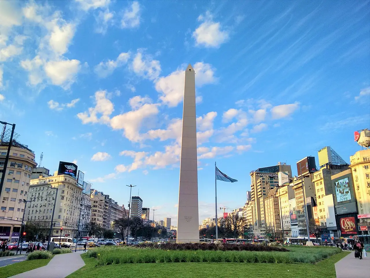 Argentina em Novembro - Obelisco de Buenos Aires - Foto: Sebastian Almaraz / Wikimedia Commons