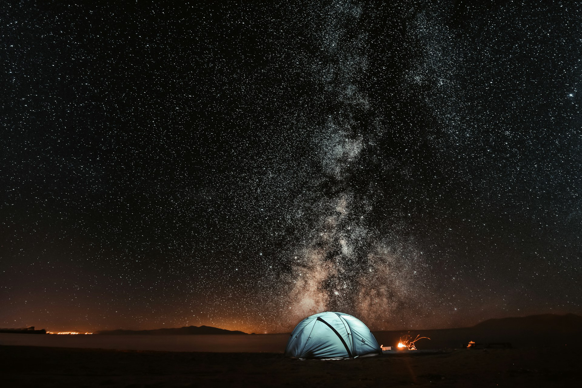 melhor colchonete para camping pars sahin unsplash