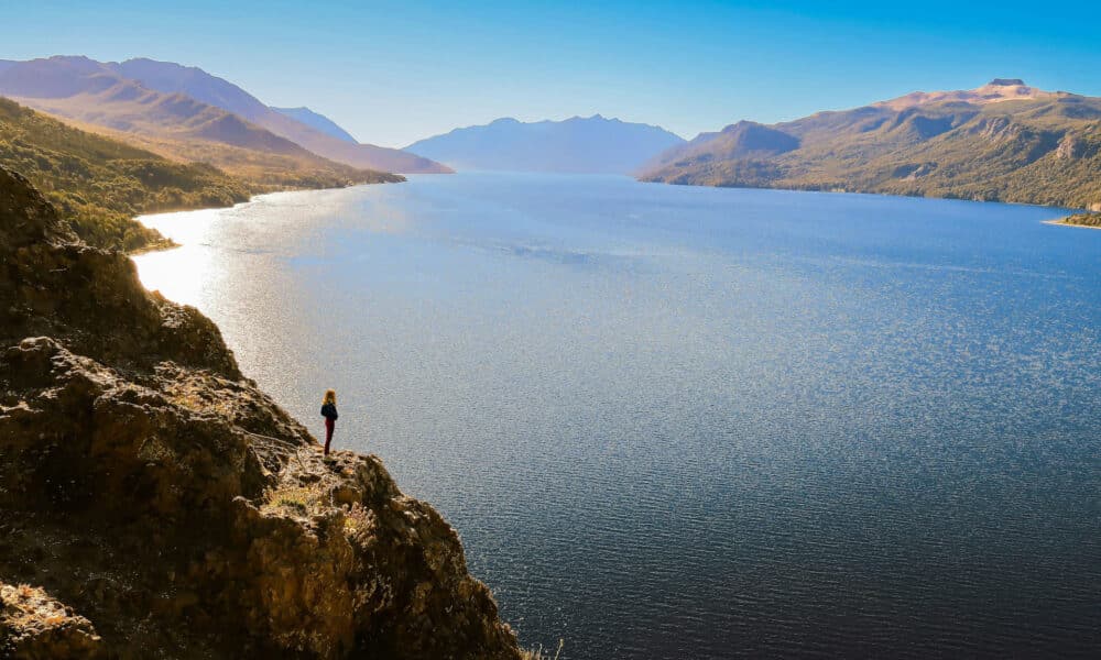 Natal em Bariloche - verão deslumbrante | Foto: Hector Ramon Perez/Unsplash.