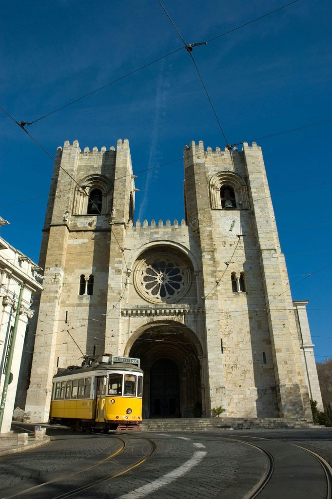 se de lisboa eduardo goody unsplash 1