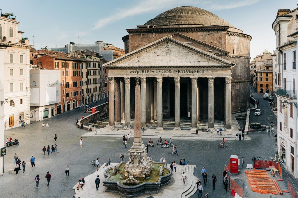 gabriella clare marino TLYzsNu8md0 unsplash 1