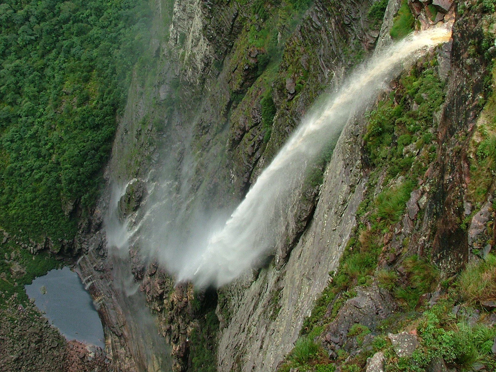 Fumaça-porcima.jpg
