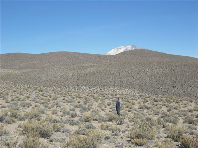 Vulcões no Salar de Uyuni - Bolívia