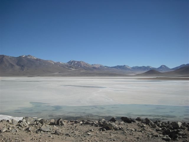 Lagunas Coloradas e Vulcão - Salar de Uyuni Bolívia