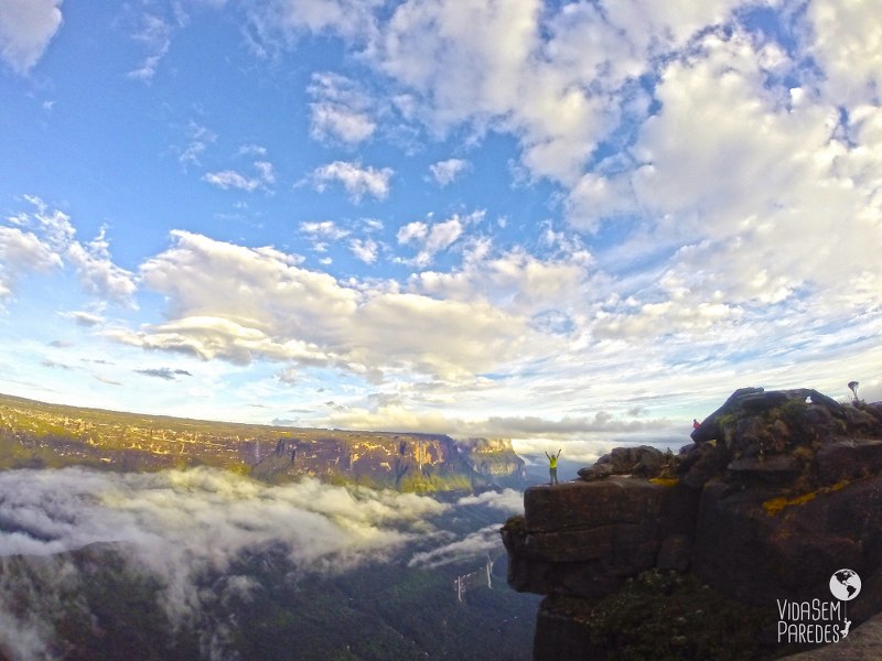 Vida-sem-Paredes-Monte-Roraima-com-guias-6.jpg?w=800