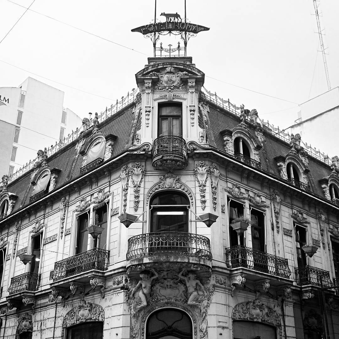 19121178_141009179801562_774811830474453