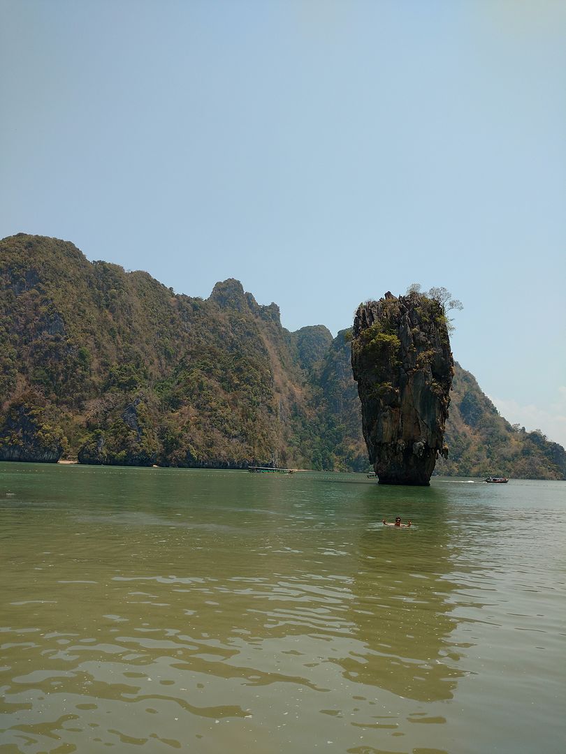 IMG_20160418_113520733?async&rand=0.8433141596356022