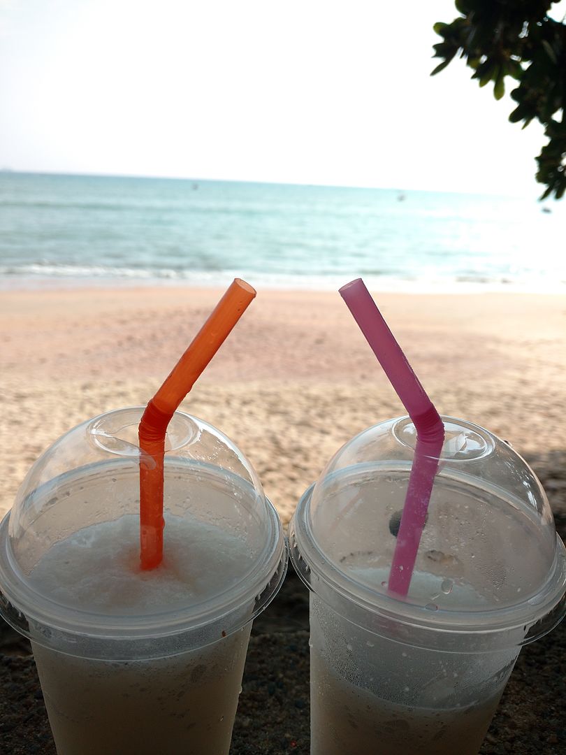 IMG_20160417_160937929?async&rand=0.25789219580485767