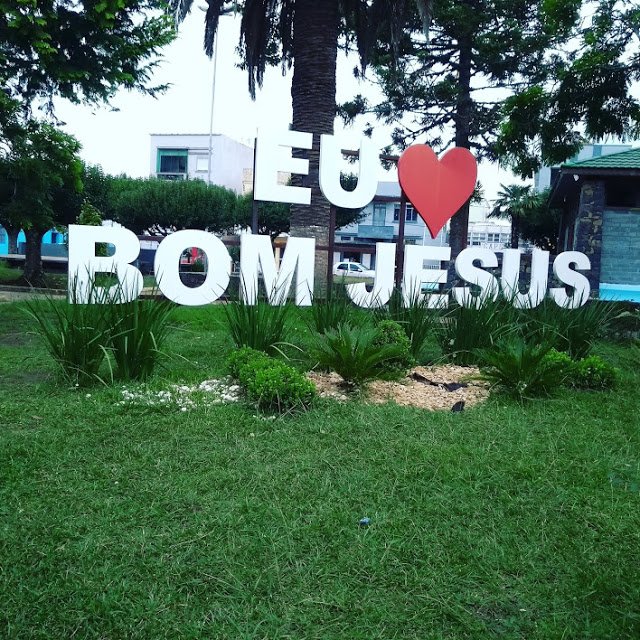 bom%2Bjesus.%2Bletreiro.jpg