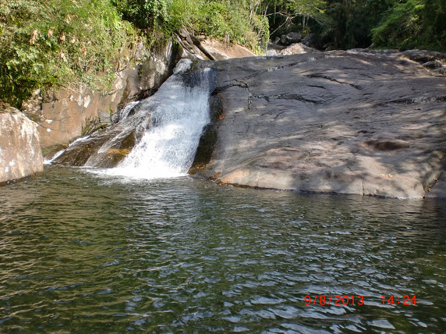 Cachoeira%2520do%2520Salto%2520%2528ou%2520escorrega%2529.JPG